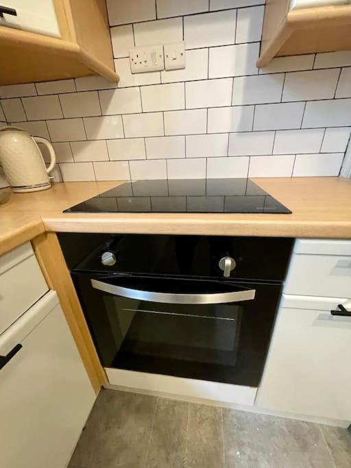 Cosy Ground Floor Apartment Bexhill-on-Sea